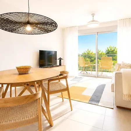 2 Bedroom Awesome In Moncofa Moncófar