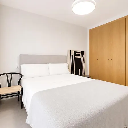 2 Bedroom Awesome In Moncofa